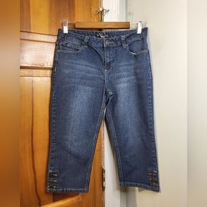Blue Identity Women's Embroidered Bermuda Jean Shorts